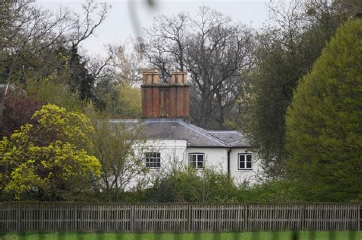 Princess Anne helped evict Harry, Meghan from Frogmore Cottage: book