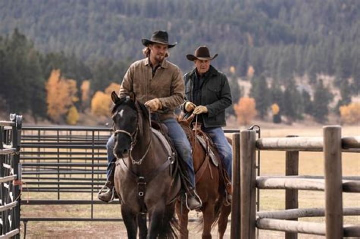 Raging bull breaks camera on Season 2 of ‘Yellowstone’