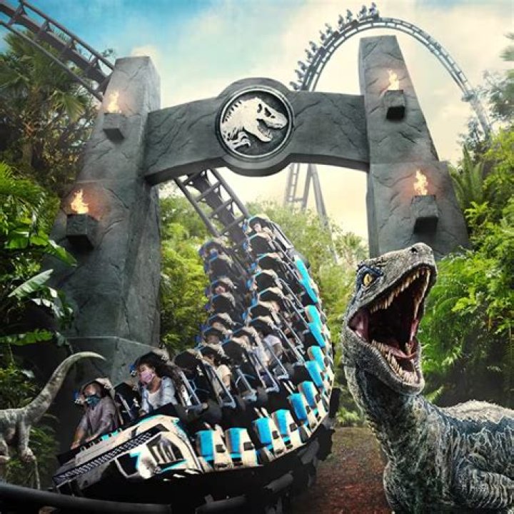 Raptors nest on Universal Studios' raptor-themed coaster