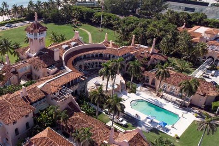 Real estate insiders: Trump's Mar-a-Lago worth $300M