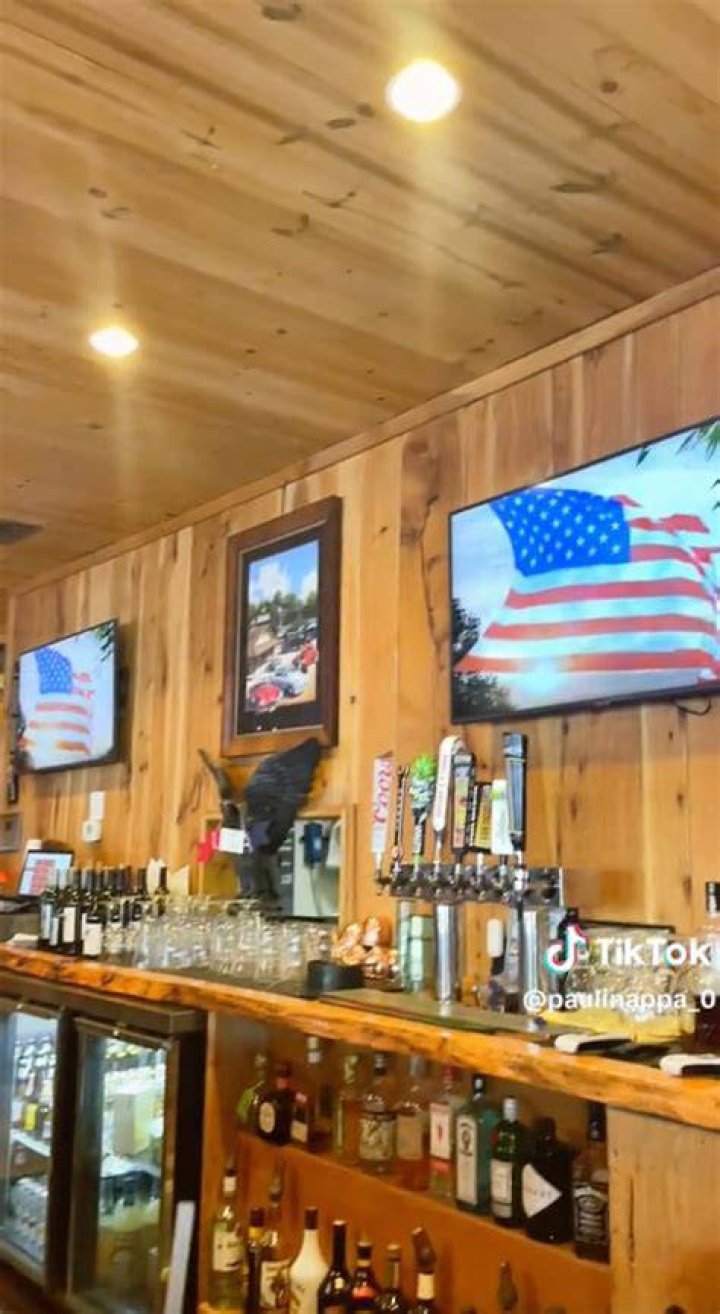 Restaurant owner defiant after woke backlash to daily national anthem