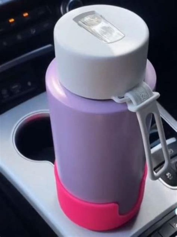 Reusable water bottles hold more bacteria than toilet seat, study finds