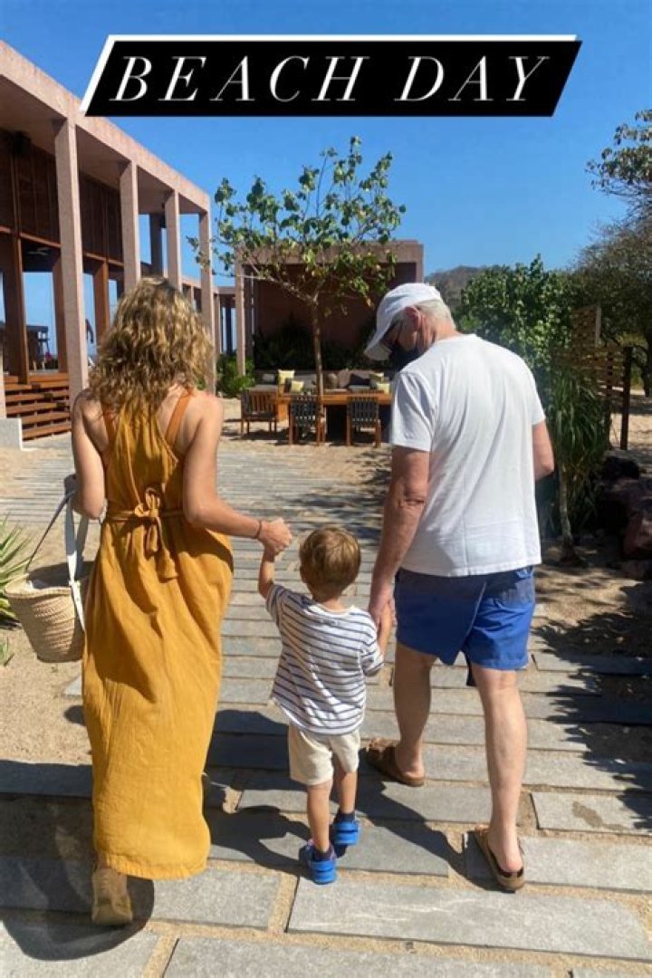 Richard Gere recovering after being hospitalized with pneumonia on vacation