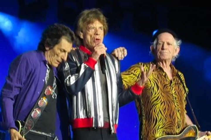 Rolling Stones open American tour, pay tribute to drummer Charlie Watts