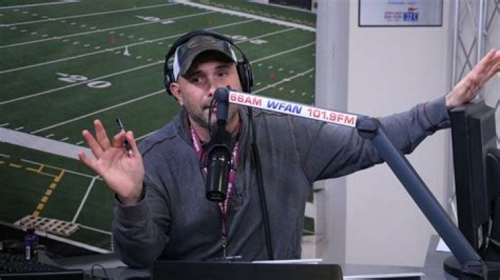 Sal Licata taking Tiki Barber's WFAN slot after Craig Carton departure