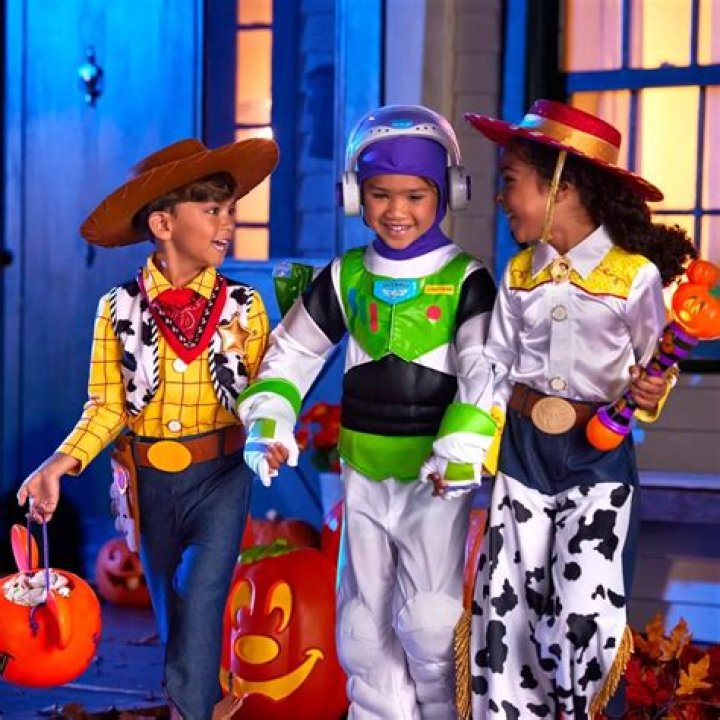 Sexy 'Toy Story' Halloween costumes spark outrage