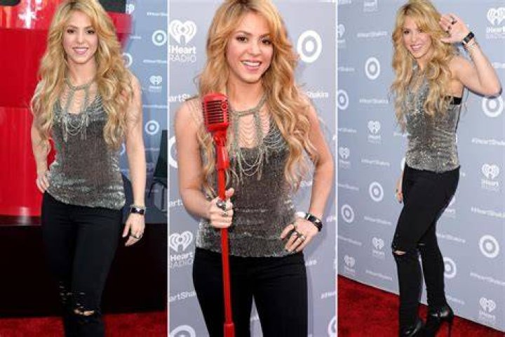 Shakira’s 10 hottest looks