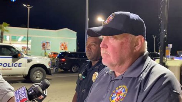 Shooting in Biloxi, Mississippi leaves 5 injured, including a police officer: chief