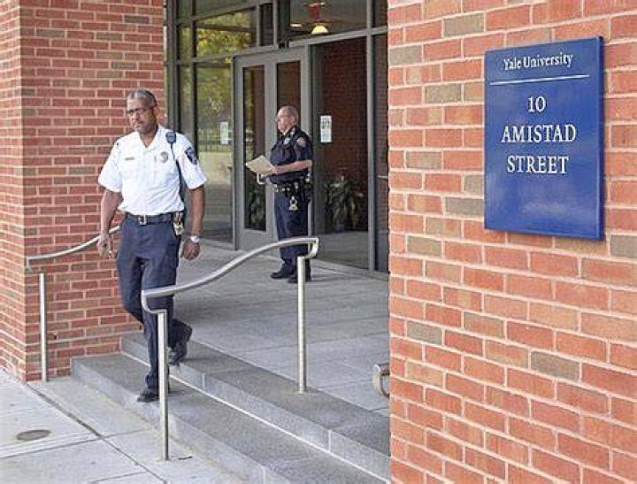 Slain Yale student Annie Le
