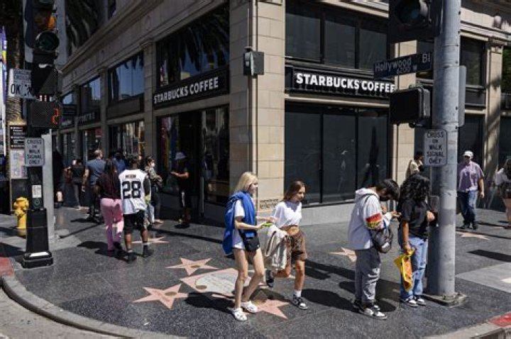Starbucks shuttered near Hollywood Walk of Fame plagued by rampant crime