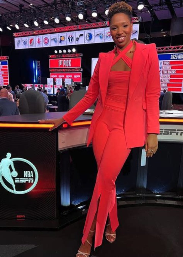 Stephen A. Smith jokes about Monica McNutt dressing 'for the nightlife'
