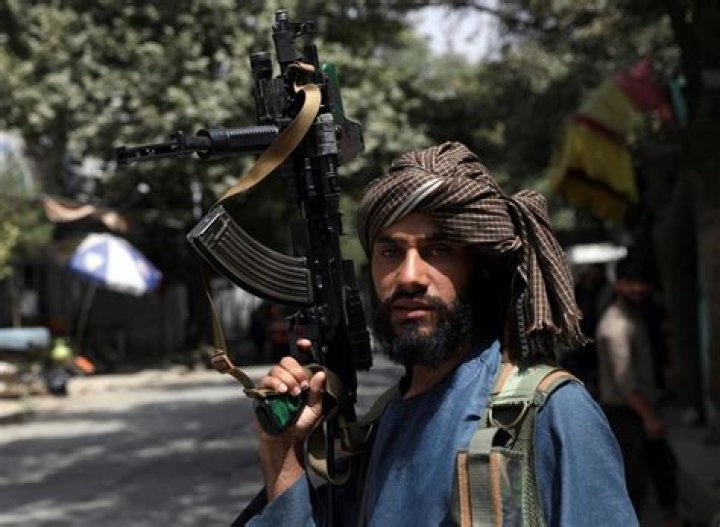 Taliban reportedly confiscating weapons from Afghan civilians