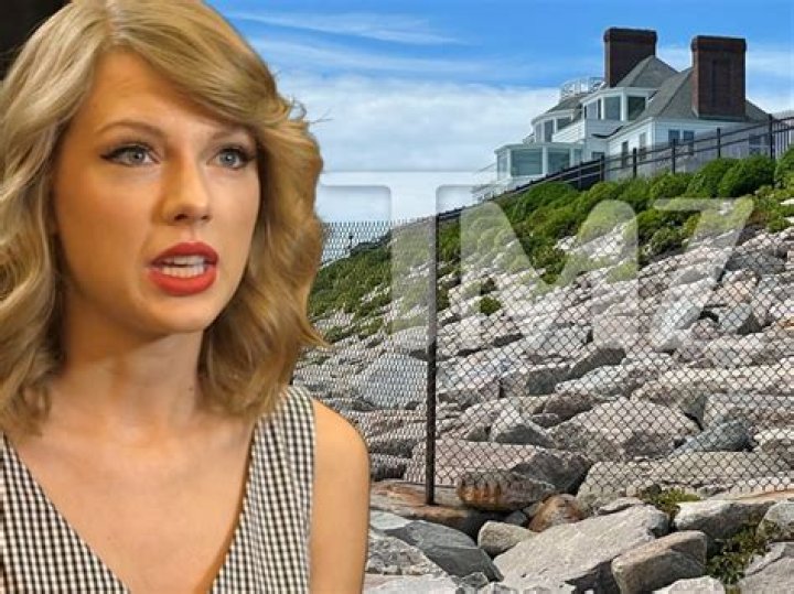 Taylor Swift 'trespasser' arrested at star's Rhode Island estate