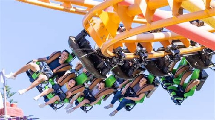 Teen chokes to death on own vomit on 'Kamikaze' amusement park ride