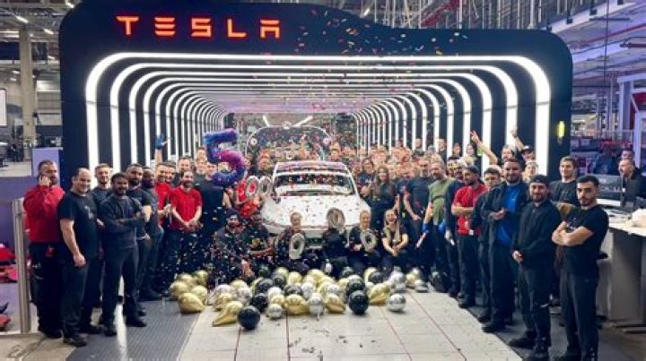 Tesla employees shared private 'scenes of intimacy' filmed by car cameras: report