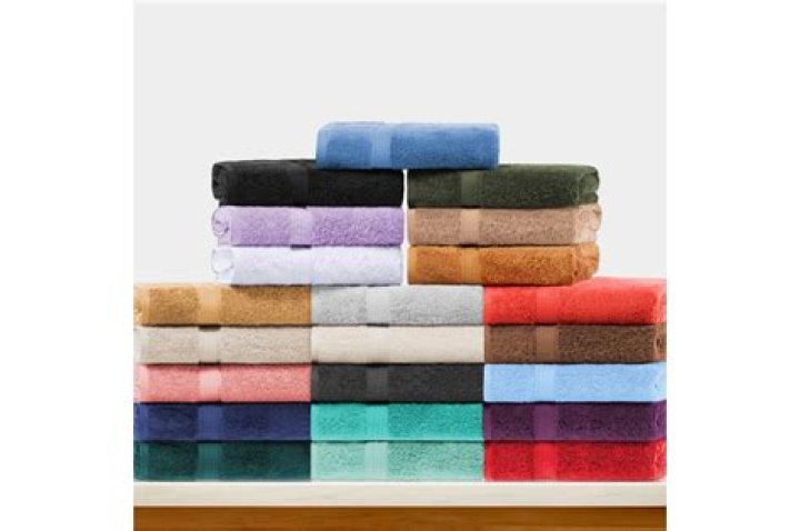 The 16 best places to buy bath towels in 2023, per an expert
