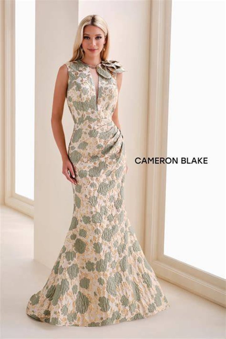 The 16 best spring dresses for all occasions in 2023