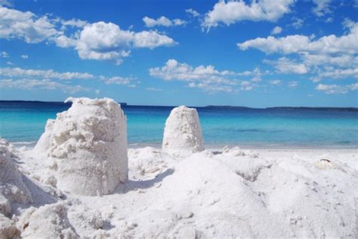 The 7 most stunning rainbow beaches in the world