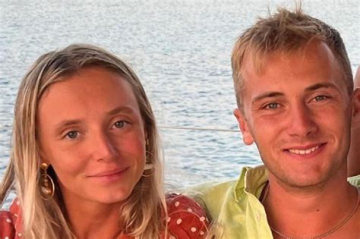 The wild reason some couples look alike