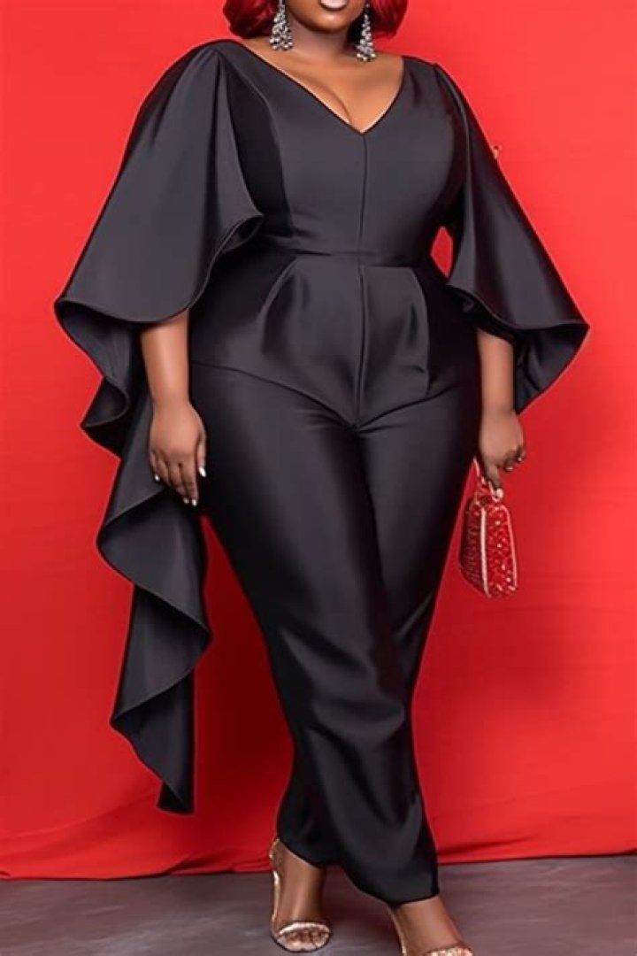 Thin model 'forced to wear fat suit for plus-sized ads'