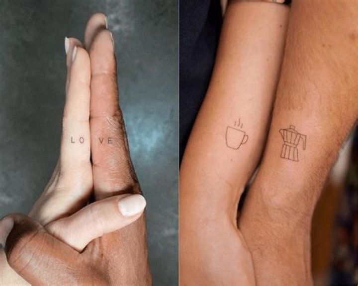 Tinder couple get matching tattoos before first date