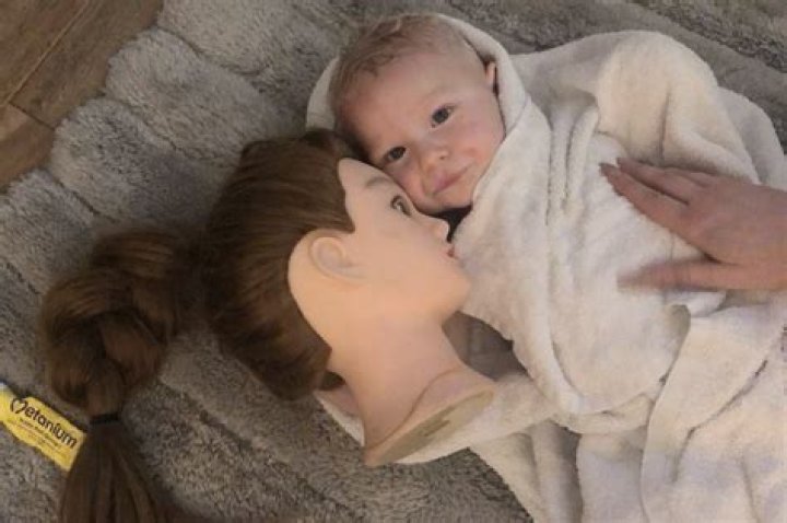 Tot's sleep issues cured by disembodied mannequin head