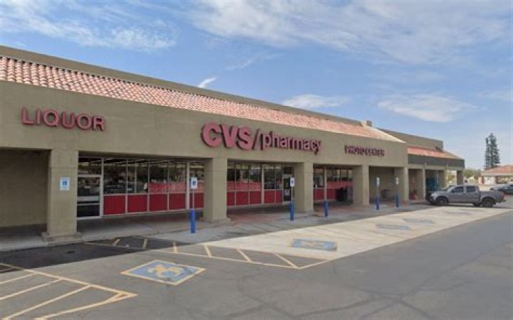US shoplifting grows more deadly as CVS store manager killed