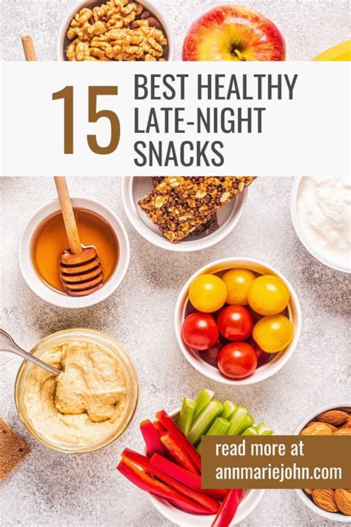Which late-night snacks are healthy? A dietitian weighs in