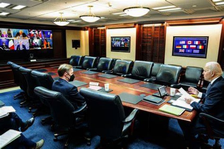 White House unveils new Situation Room after cocaine find
