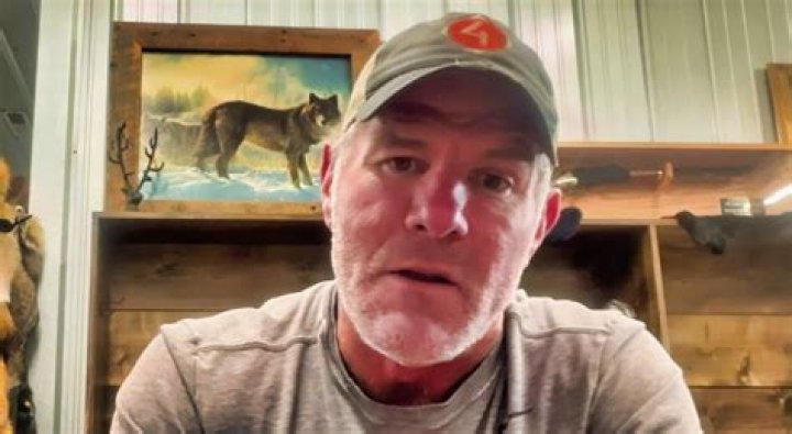 Why Baker Mayfield hung up on Brett Favre's agent
