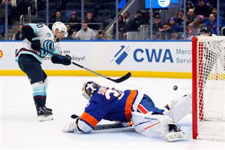 Why Patrick Roy put Islanders through grueling practice