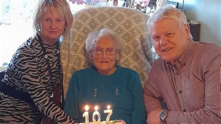 Woman celebrates 109th birthday playing bingo — with friends revealing centenarian's secret to living a long life