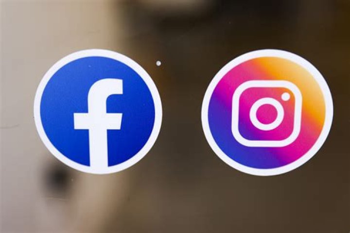 Zuckerberg announces paid subscription service for Facebook and Instagram